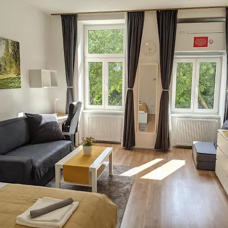 Clearvuehome - Green Studio 10Min To Vienna Center Esterno foto