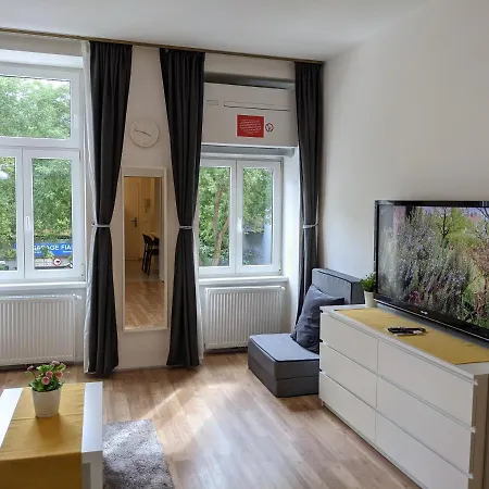 Clearvuehome - Green Studio 10Min To Vienna Center Esterno foto